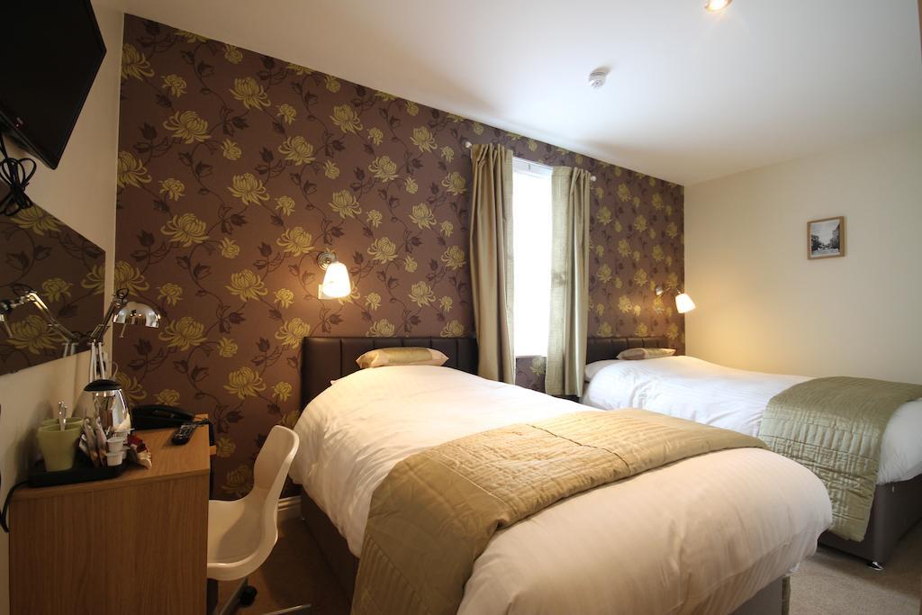 Hotel The Lion 4*